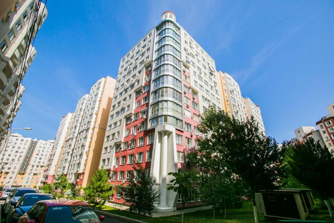 Apartament Spatios In Complex Residential Chişinau Exteriör bild