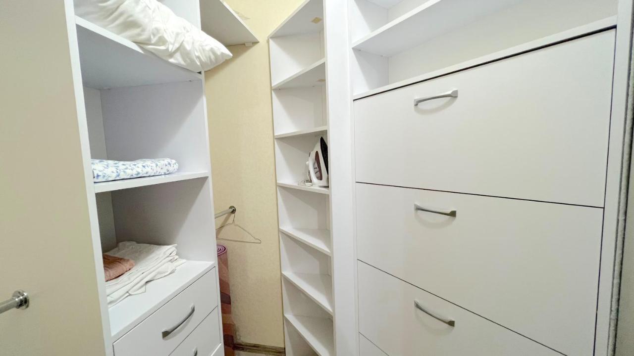 Apartament Spatios In Complex Residential Chişinau Exteriör bild